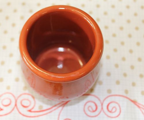 spanischer Dessert-Becher aus rotgebranntem Ton / Keramik