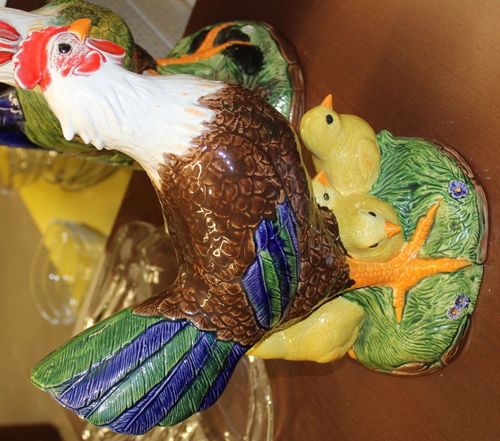 Huhn mit Küken, Keramik, glasiert