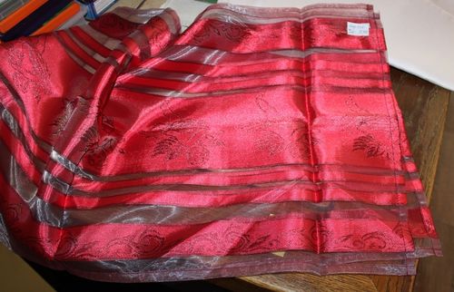 Tischläufer rot, Polyester, ca. 40 cm x 135 cm
